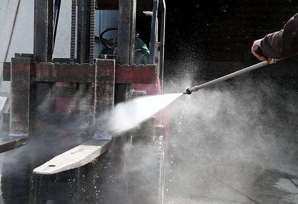 Best Pool Deck Cleaning  in Loma, CO
